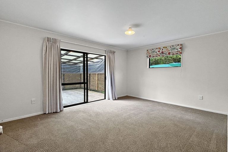 Photo of property in 8 Brick Bay Drive, Sandspit, Warkworth, 0982