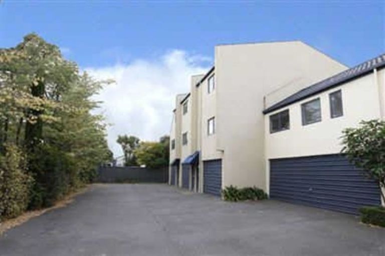 Photo of property in 4/433 Madras Street, St Albans, Christchurch, 8014