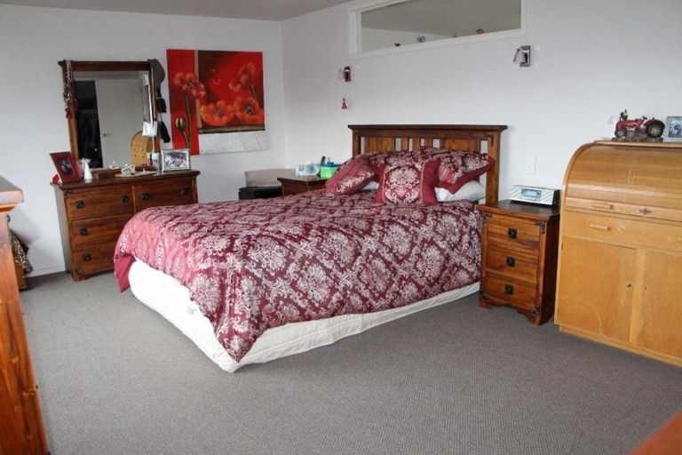 Photo of property in 13 Harris Street, Pleasant Point, 7903