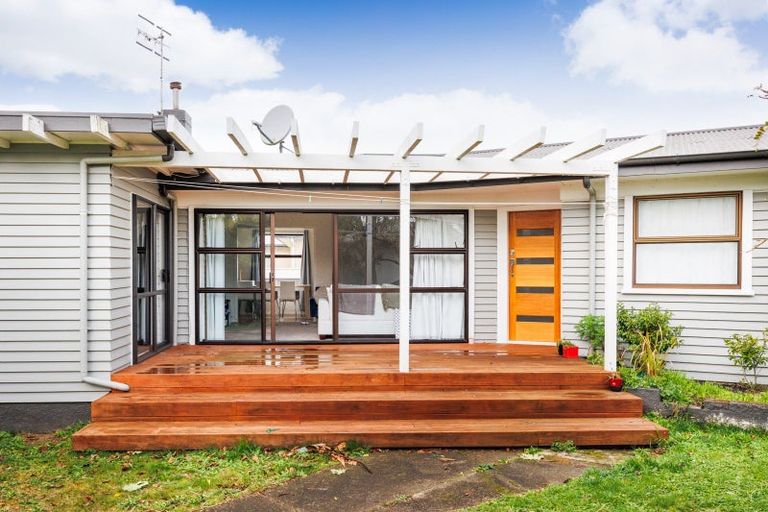 Photo of property in 18 Snowdon Avenue, Terrace End, Palmerston North, 4410