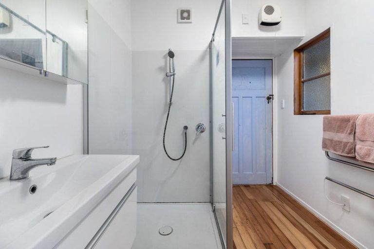 Photo of property in 24 Trigg Road, Huapai, Kumeu, 0810