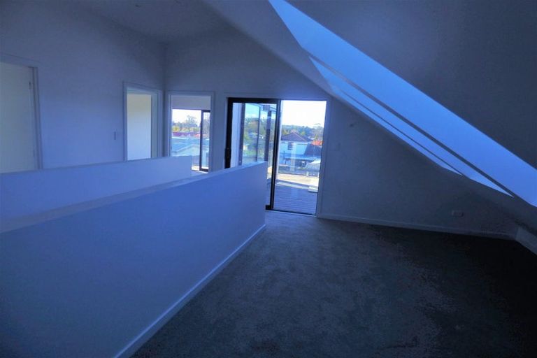 Photo of property in 32a Lucknow Road, Havelock North, 4130