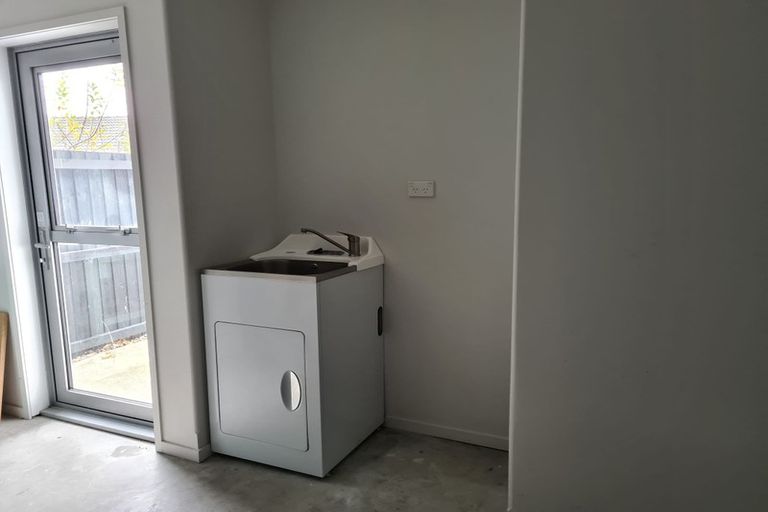 Photo of property in 36a Cradock Street, South New Brighton, Christchurch, 8062