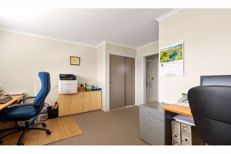 Photo of property in 35/64 Kawaha Point Road, Kawaha Point, Rotorua, 3010