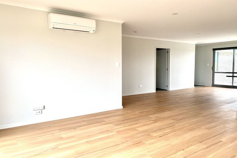 Photo of property in 6a Dale Road, Whenuapai, Auckland, 0618