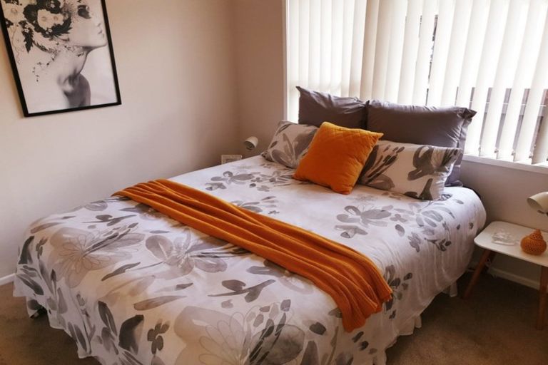 Photo of property in 1/397 Roscommon Road, Clendon Park, Auckland, 2103