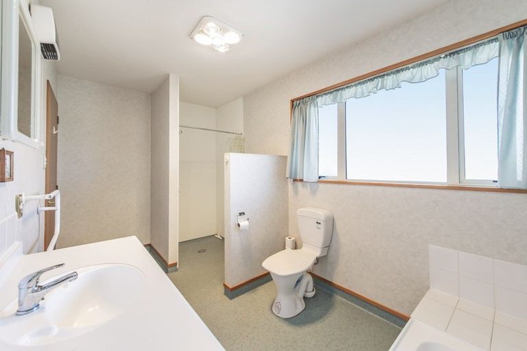 Photo of property in 6 Isaac Wilson Road, Kaiapoi, 7630