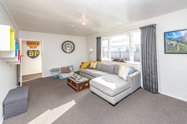Photo of property in 20 Camellia Avenue, Aramoho, Whanganui, 4500
