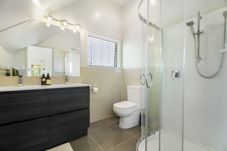 Photo of property in 10 Voyager Drive, Gulf Harbour, Whangaparaoa, 0930