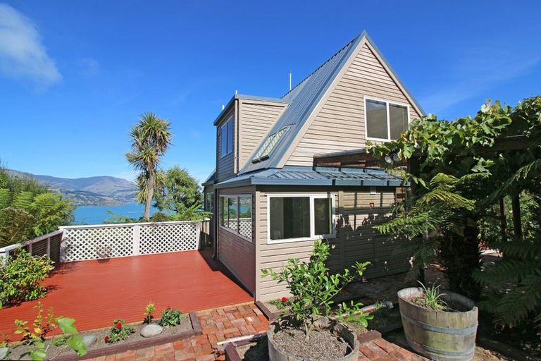 Photo of property in 10 Selwyn Parade, Lyttelton, 8082