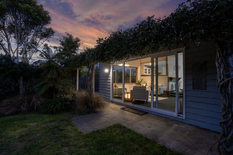 Photo of property in 20 Robert Street, Otatara, Invercargill, 9879