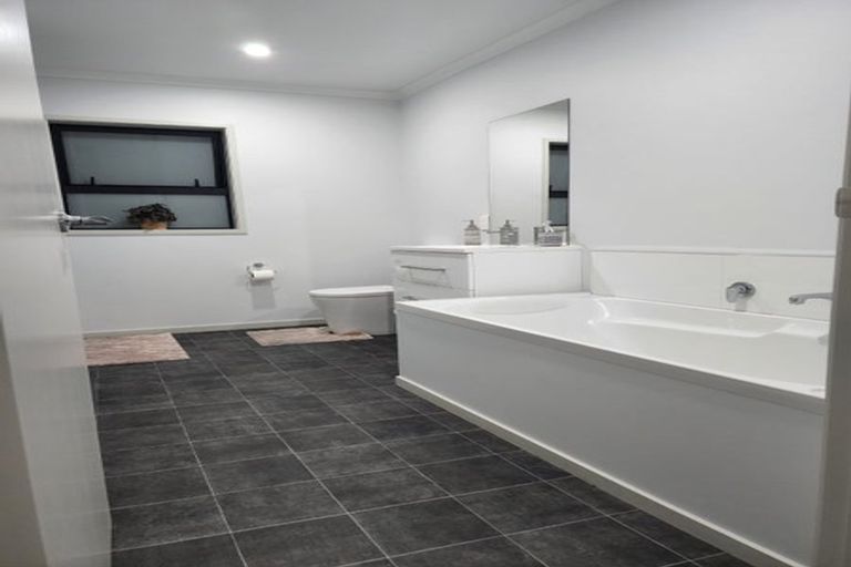 Photo of property in 39 Haroto Street, Manukau, Auckland, 2104