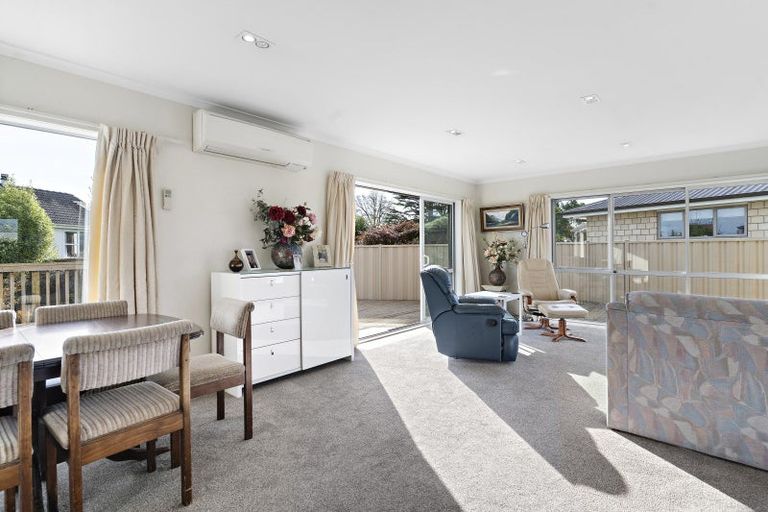 Photo of property in 7 Rosewood Grove, Masterton, 5810