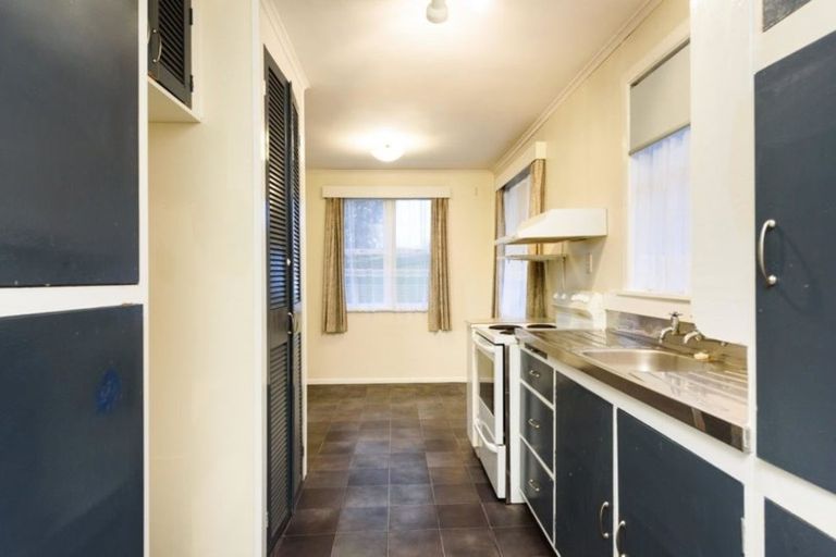 Photo of property in 22 Bellevue Road, Brookfield, Tauranga, 3110