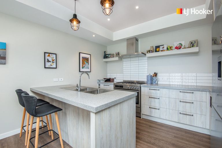 Photo of property in 8 Carrick Place, Mosgiel, 9024