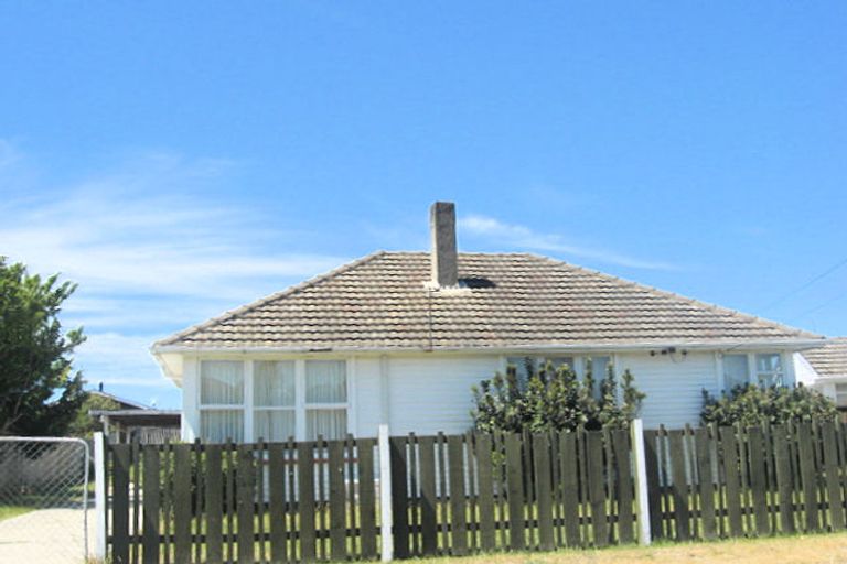 Photo of property in 80 Baynes Street, Burwood, Christchurch, 8083