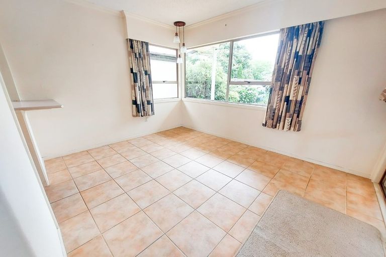 Photo of property in 28 Fuchsia Avenue, Pukete, Hamilton, 3200