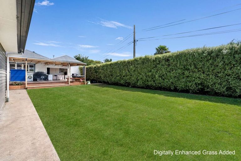 Photo of property in 813 Caroline Road, Hastings, 4122