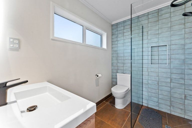 Photo of property in 8 Waititiro Rise, Stanmore Bay, Whangaparaoa, 0932