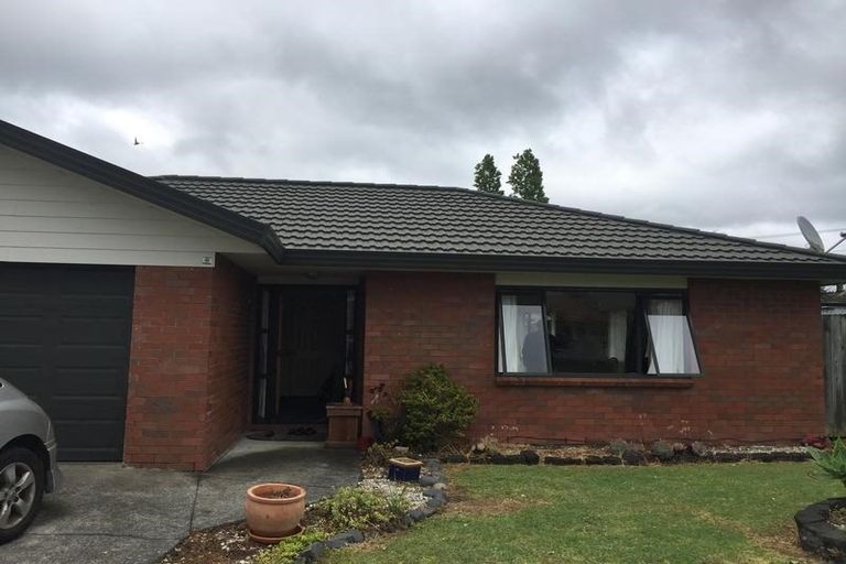 Photo of property in 21 Cretian Crescent, Henderson, Auckland, 0612