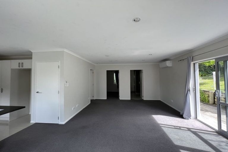 Photo of property in 3 Keldale Place, Forrest Hill, Auckland, 0620