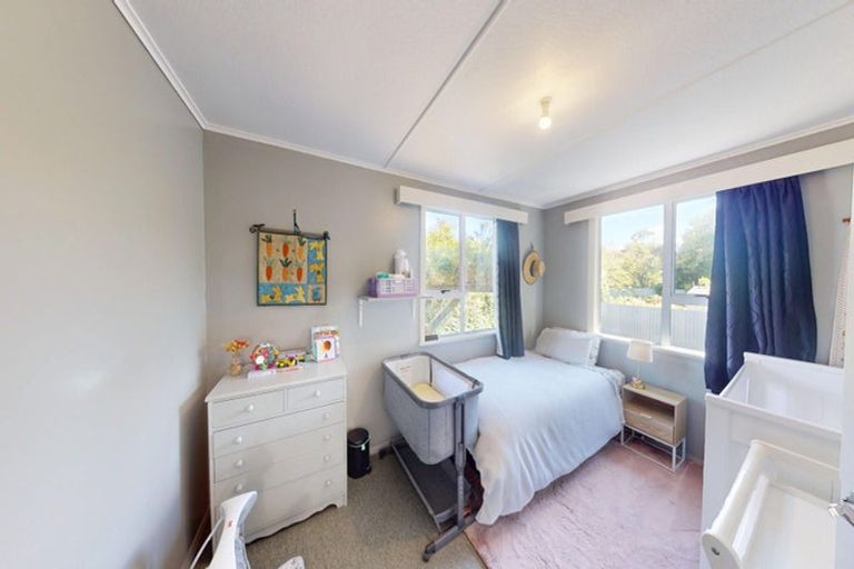 Photo of property in 47 Wilson Street, Waverley, 4510