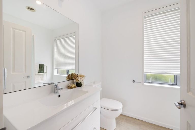 Photo of property in 97b Opawa Road, Opawa, Christchurch, 8023