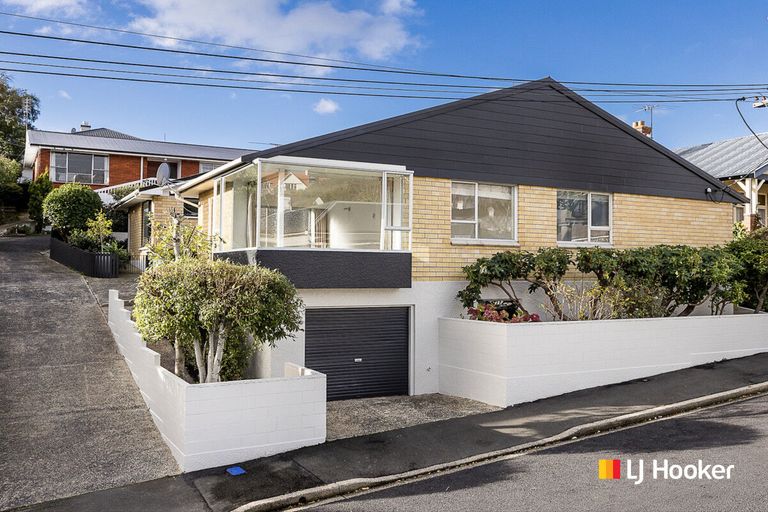 Photo of property in 6a Fairfax Street, Maori Hill, Dunedin, 9010