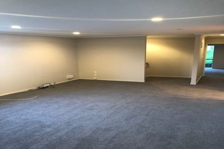 Photo of property in 16 Exotic Place, Massey, Auckland, 0614