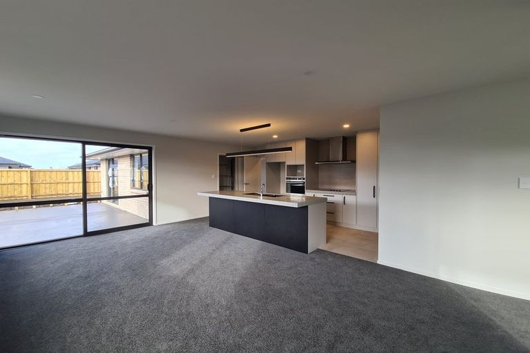 Photo of property in 10 Lomu Way, Rolleston, 7615