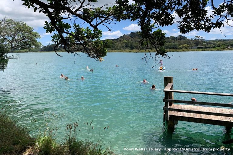 Photo of property in 7 Harbour View Road, Point Wells, Warkworth, 0986