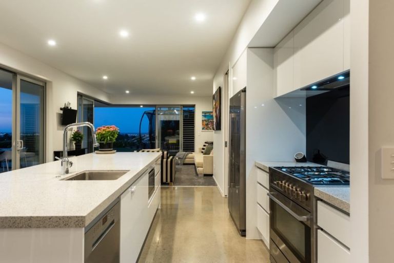 Photo of property in 7 Estates Terrace, Welcome Bay, Tauranga, 3175