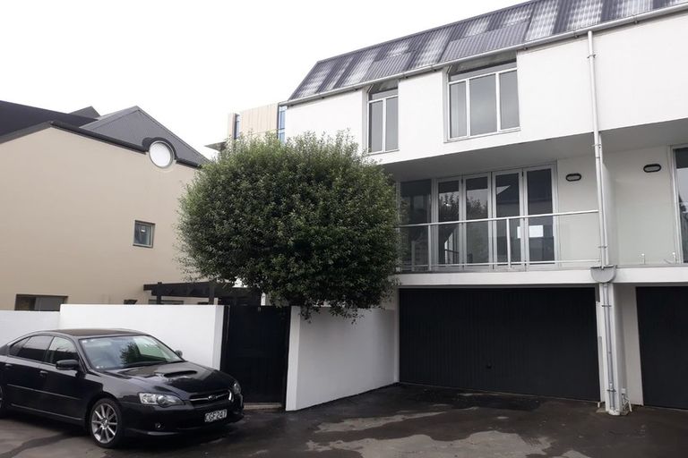 Photo of property in 44h Chester Street West, Christchurch Central, Christchurch, 8013