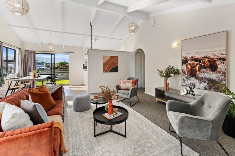 Photo of property in 33 Babbacombe Avenue, Otaki Beach, Otaki, 5512