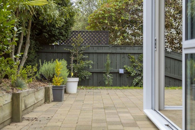 Photo of property in 29 Chesham Avenue, Waipahihi, Taupo, 3330