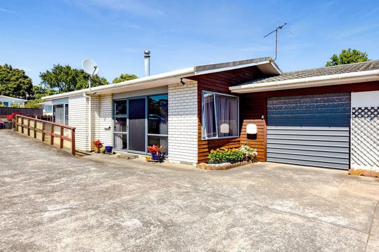 Photo of property in 65 Northgate, Strandon, New Plymouth, 4312