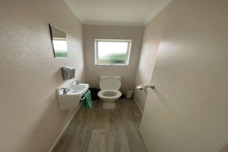 Photo of property in 11 Denny Hulme Drive, Mount Maunganui, 3116