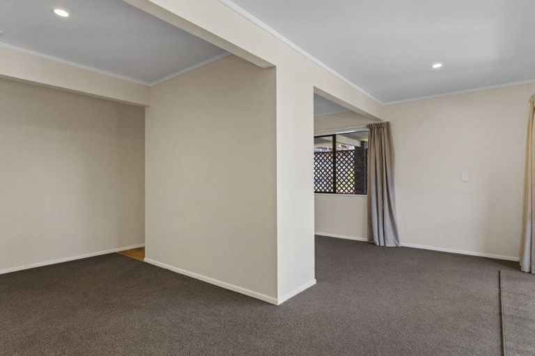 Photo of property in 9 Hammersmith Street, Richmond Heights, Taupo, 3330