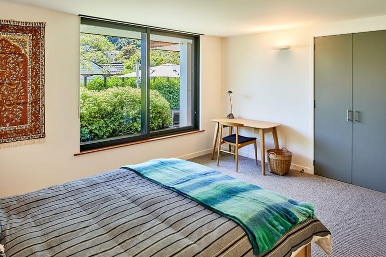 Photo of property in 4 Marama Terrace, Eastbourne, Lower Hutt, 5013