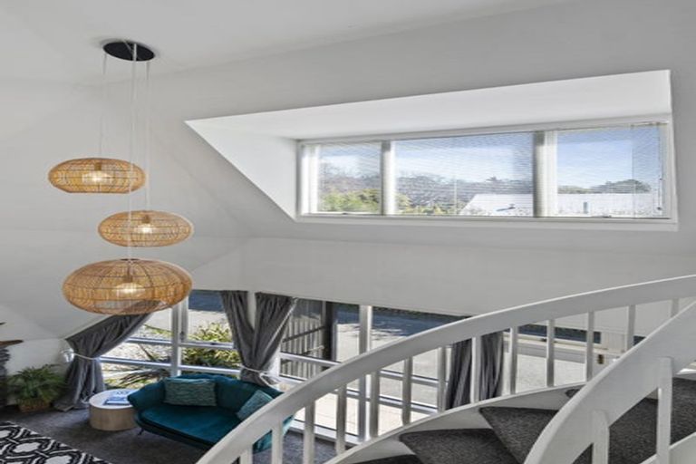 Photo of property in 1/280 Memorial Avenue, Burnside, Christchurch, 8053