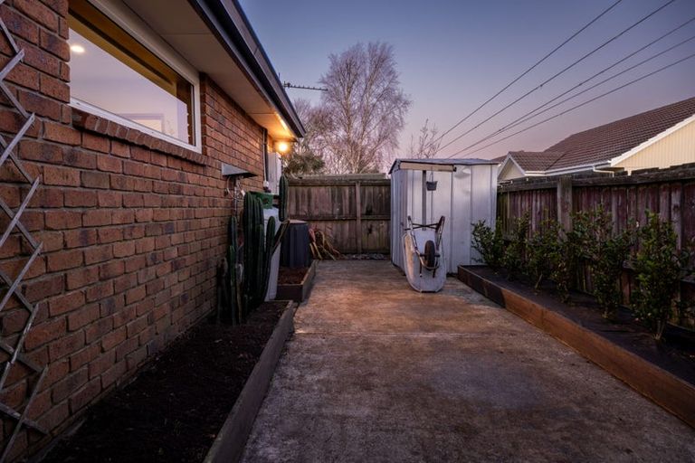 Photo of property in 48 Broadhaven Avenue, Parklands, Christchurch, 8083