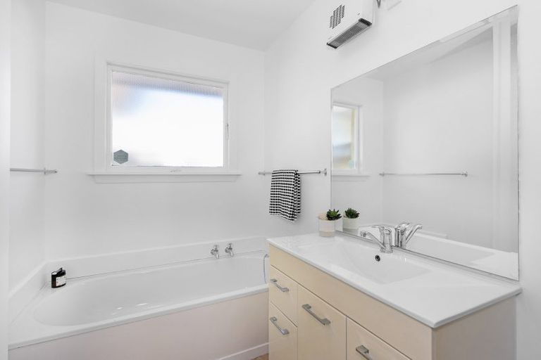 Photo of property in 43 Nicholls Road, Halswell, Christchurch, 8025