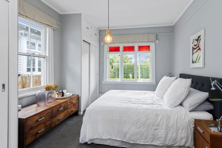 Photo of property in 16 Rossgrove Terrace, Mount Albert, Auckland, 1025