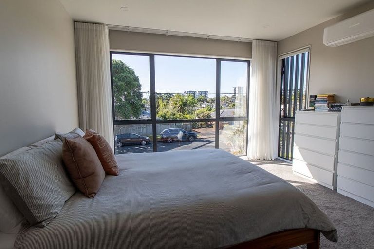 Photo of property in 15 Wai Court, Takapuna, Auckland, 0622