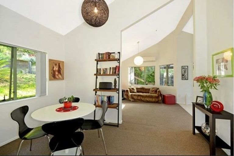 Photo of property in 3/179 Mokoia Road, Birkenhead, Auckland, 0626