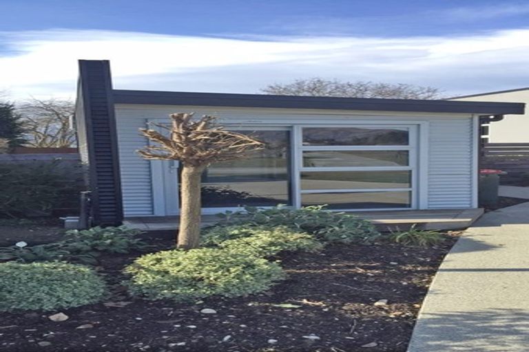 Photo of property in 3 Templeton Street, Albert Town, Wanaka, 9305