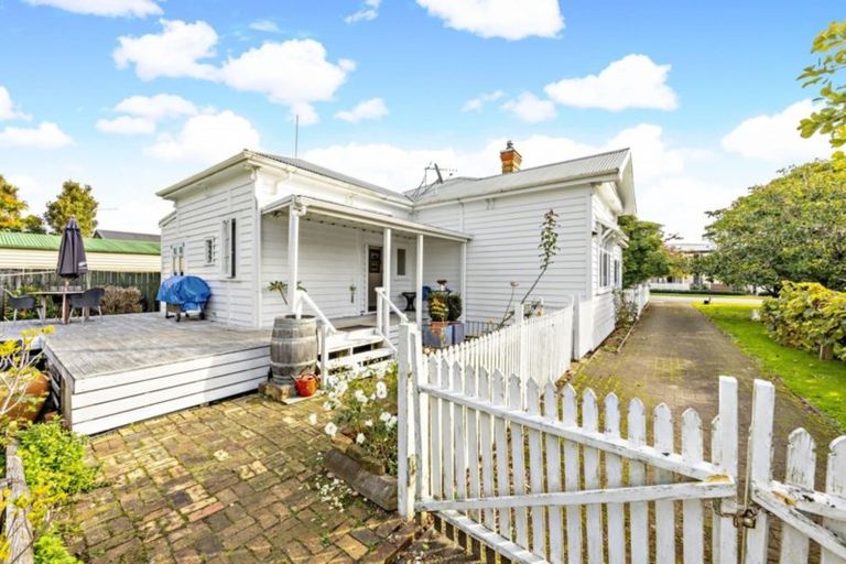 Photo of property in 101 Edinburgh Street, Pukekohe, 2120