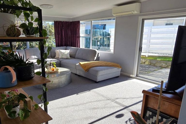 Photo of property in 12 The Quarterdeck, Whitby, Porirua, 5024