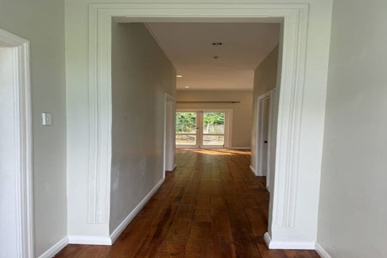 Photo of property in 20 Northland Road, Northland, Wellington, 6012