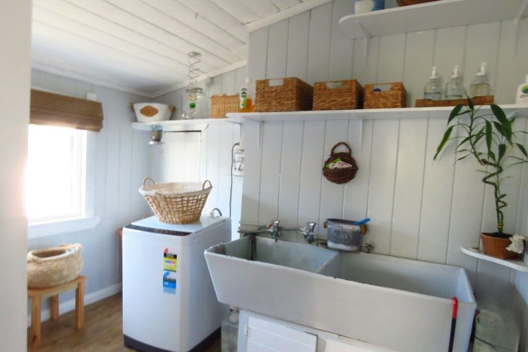 Photo of property in 153 Peel Street, Westport, 7825